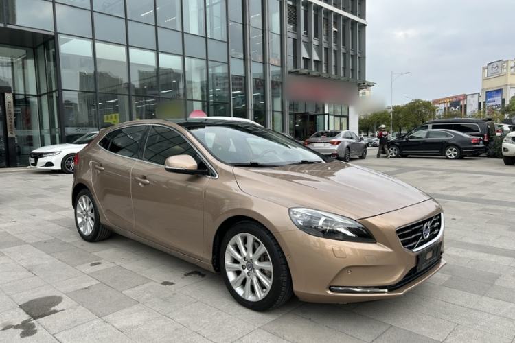 Used Volvo V40 2014 2.0T Zhiya Edition Exterior 1
