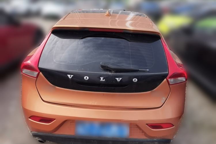 Used Volvo V40 2014 2.0T Zhiya Edition Rear
