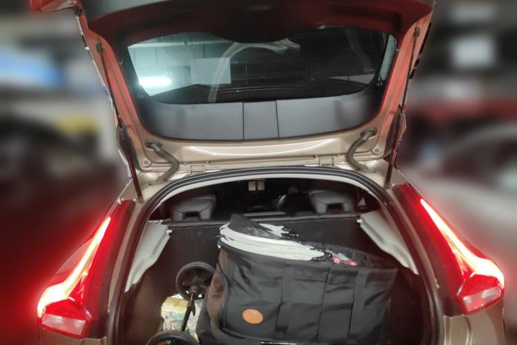 Used Volvo V40 2014 Cross Country T5 AWD Smart Luxury Edition Trunk