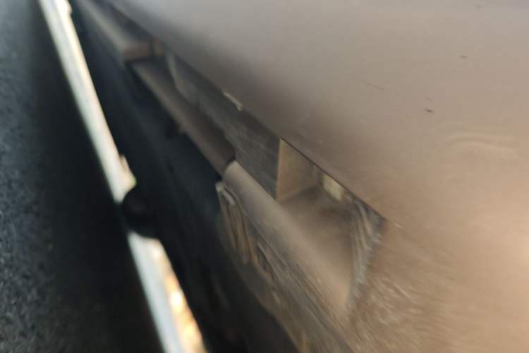 Used Volvo V40 2014 2.0T Zhiya Edition Chassis Rear Left