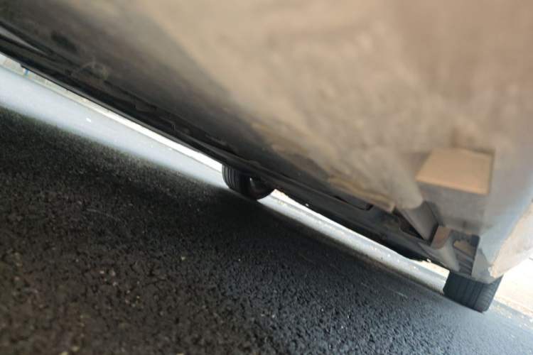 Used Volvo V40 2014 2.0T Zhiya Edition Chassis Rear Right