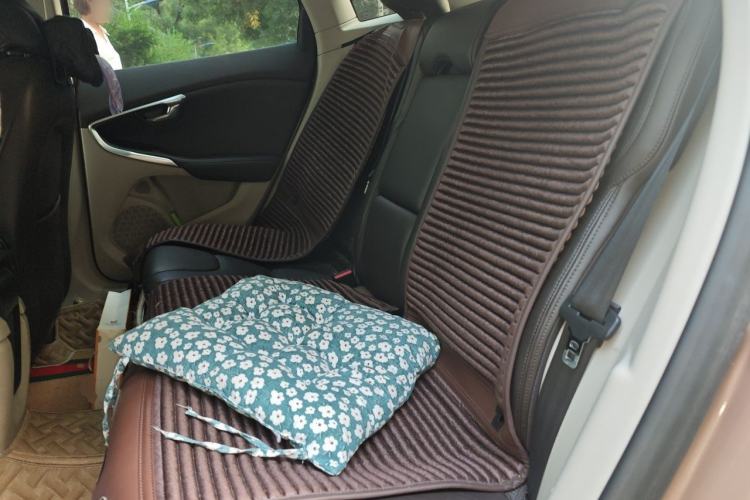 Used Volvo V40 2014 2.0T Zhiya Edition Left Rear Seat