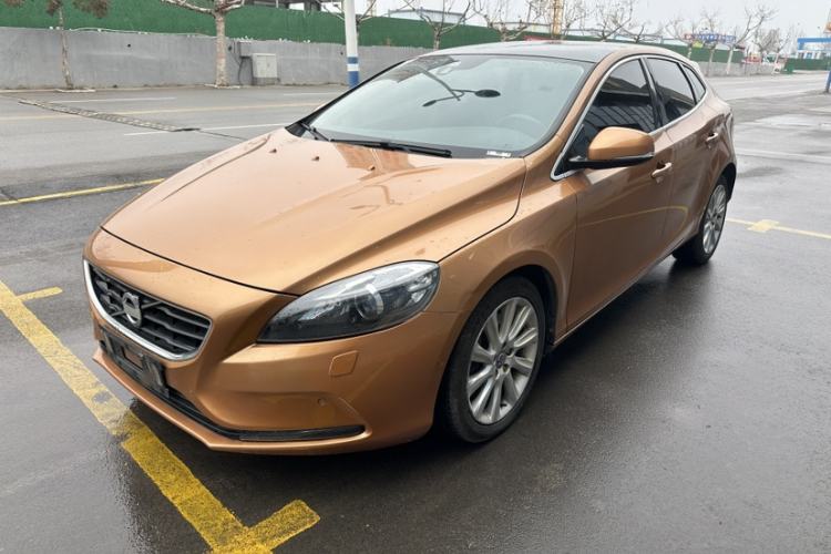Used Volvo V40 2014 2.0T Zhiya Edition Exterior 6
