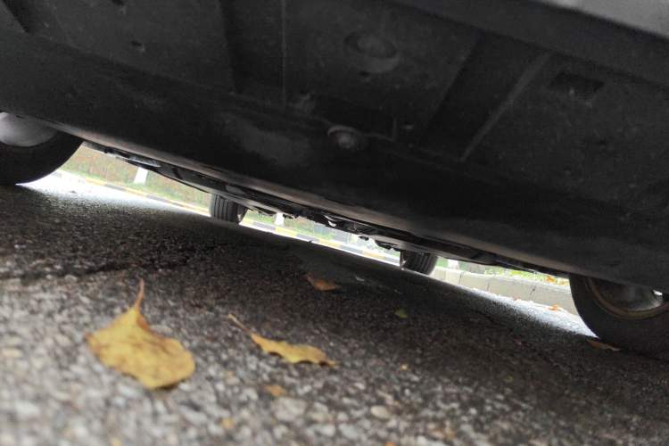 Used Volvo V40 2014 2.0T Zhiya Edition Chassis Front