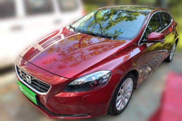 Used Volvo V40 2014 2.0T Zhiya Edition