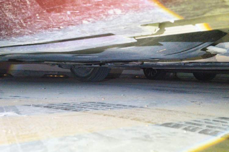 Used Volvo V40 2014 2.0T Zhiya Edition Chassis Front Right