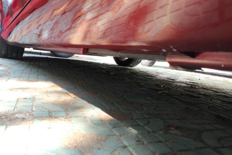 Used Volvo V40 2014 2.0T Zhiya Edition Chassis Rear Left