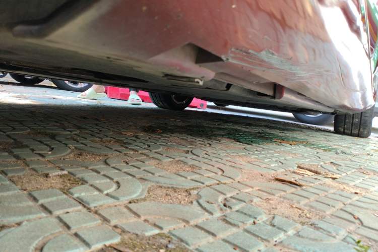 Used Volvo V40 2014 2.0T Zhiya Edition Chassis Rear Right