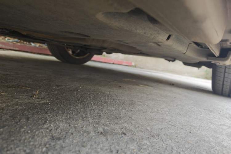 Used Volvo V40 2014 2.0T Zhiya Edition Chassis Rear