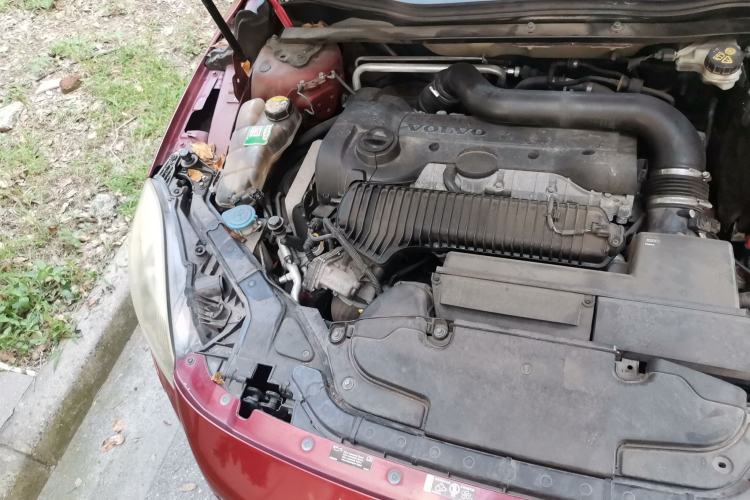 Used Volvo V40 2014 2.0T Zhiya Edition Engine Bay Right