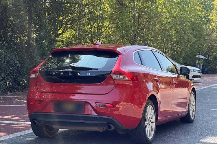 Used Volvo V40 2014 2.0T Zhiya Edition Exterior 1