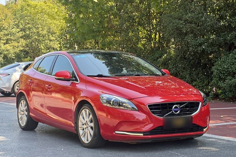 Used Volvo V40 2014 2.0T Zhiya Edition Exterior 2