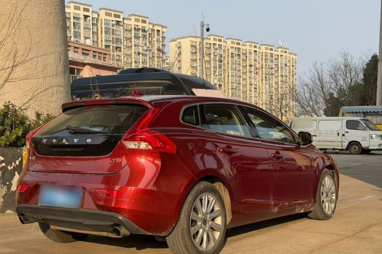 Used Volvo V40 2014 2.0T Zhiya Edition Exterior 4