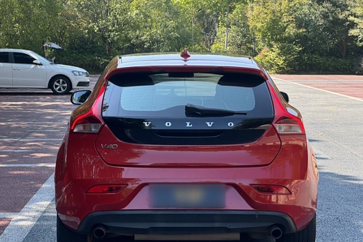 Used Volvo V40 2014 2.0T Zhiya Edition Exterior 5