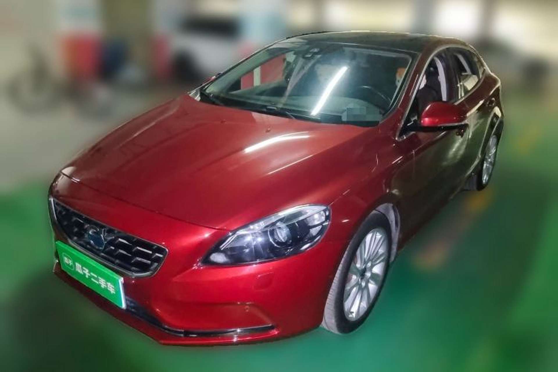 Used Volvo V40 2014 2.0T Zhiya Edition Front Left 45 Deg