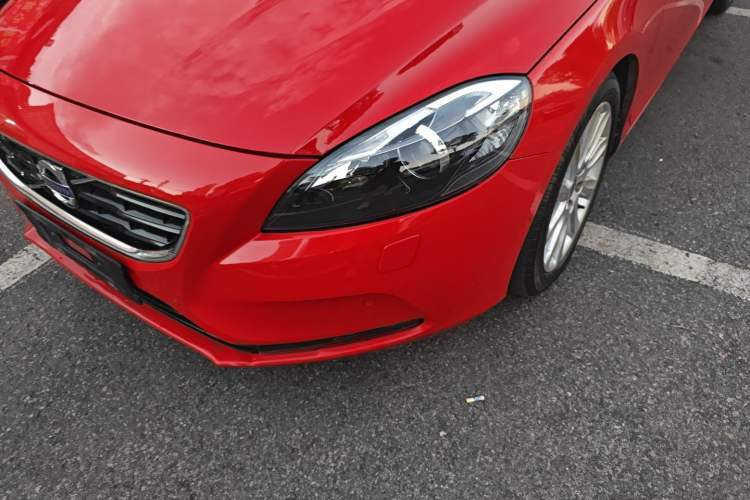 Used Volvo V40 2014 2.0T Zhiya Edition Left Front Headlight