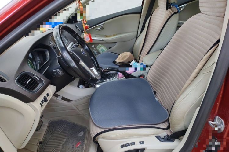 Used Volvo V40 2014 2.0T Zhiya Edition Left Front Seat