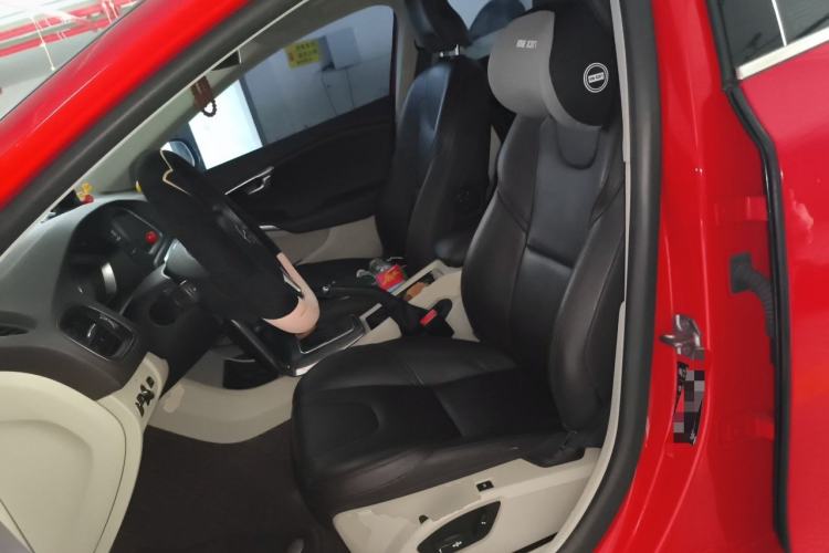 Used Volvo V40 2014 2.0T Zhiya Edition Left Front Seat
