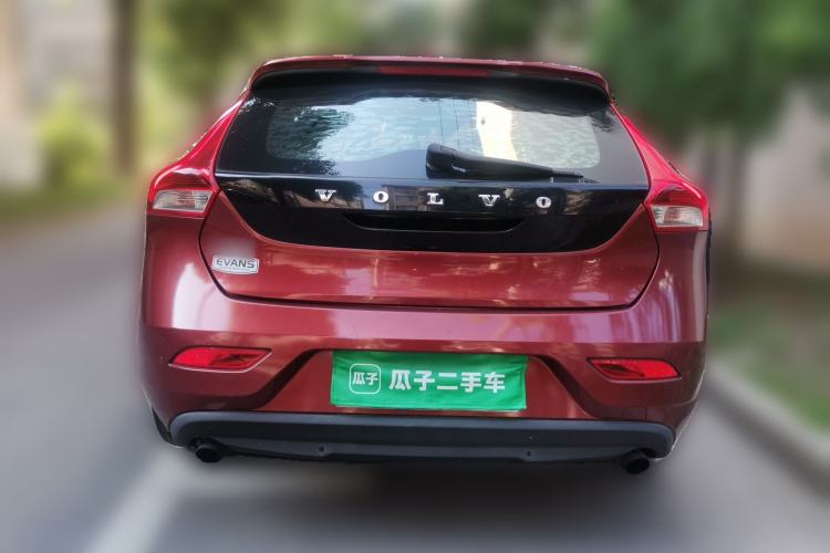 Used Volvo V40 2014 2.0T Zhiya Edition Rear