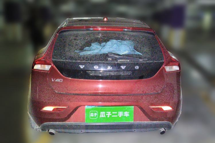 Used Volvo V40 2014 2.0T Zhiya Edition Rear