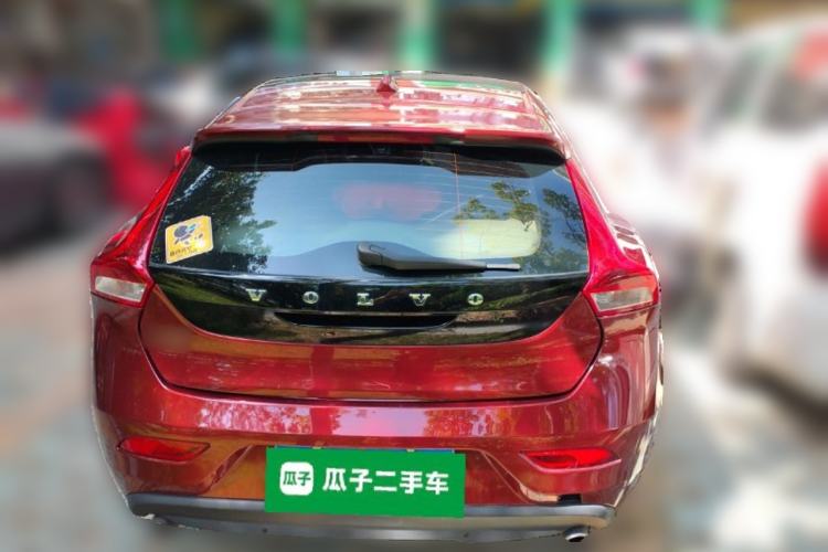 Used Volvo V40 2014 2.0T Zhiya Edition Rear