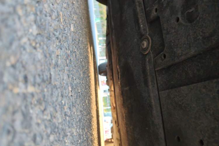 Used Volvo V40  Chassis Front