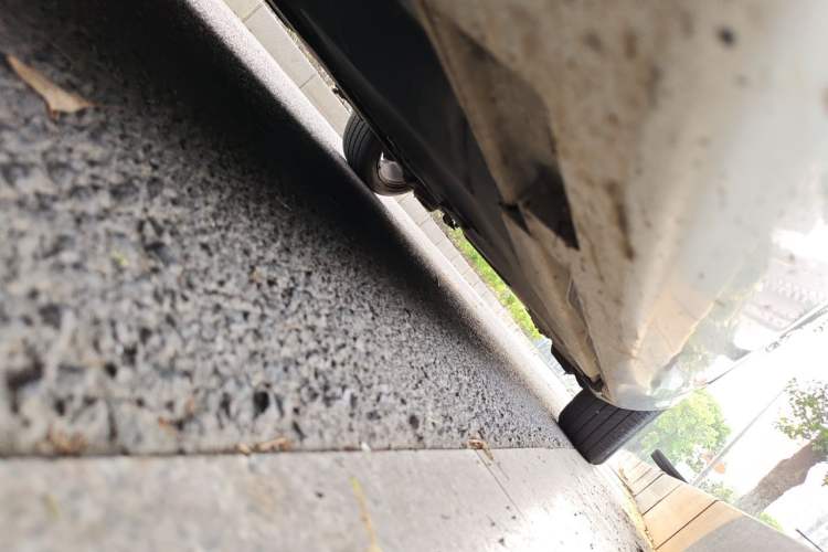 Used Volvo V40 2014 2.0T Zhiya Edition Chassis Front Left
