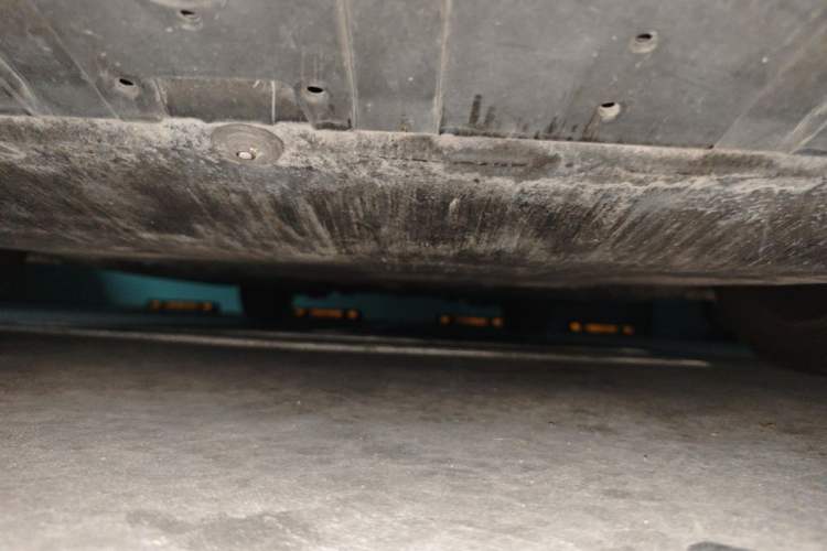 Used Volvo V40 2014 2.0T Zhiya Edition Chassis Front