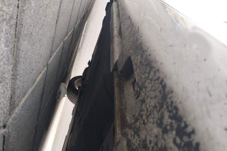 Used Volvo V40 2014 2.0T Zhiya Edition Chassis Front Right