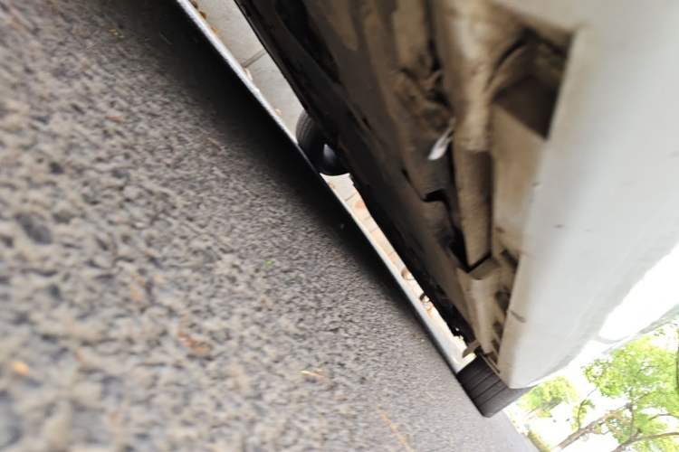 Used Volvo V40 2014 2.0T Zhiya Edition Chassis Rear Right