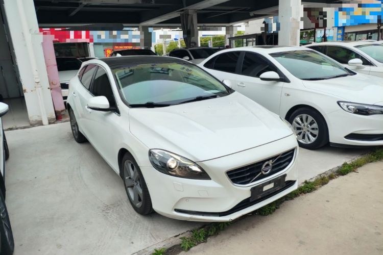 Used Volvo V40 2014 T5 Prestige Edition Exterior 1