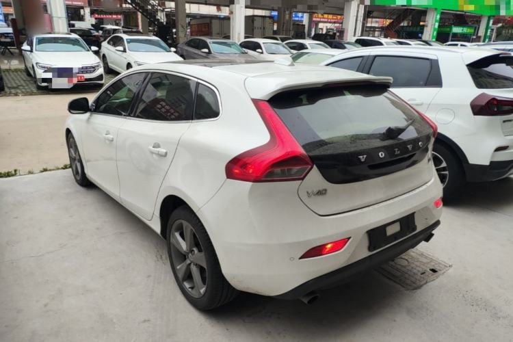 Used Volvo V40 2014 T5 Prestige Edition Exterior 2