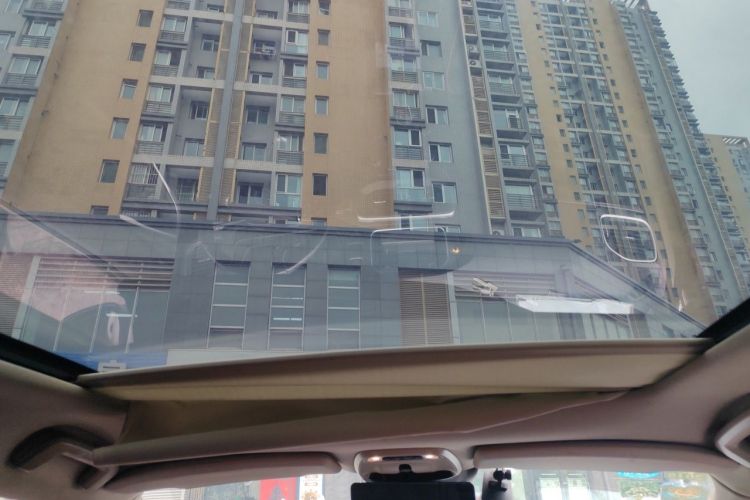 Used Volvo V40 2014 2.0T Zhiya Edition Headliner