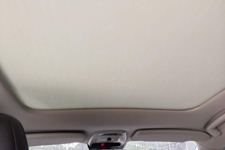 Used Volvo V40 2014 Cross Country T5 AWD Prestige Edition Headliner