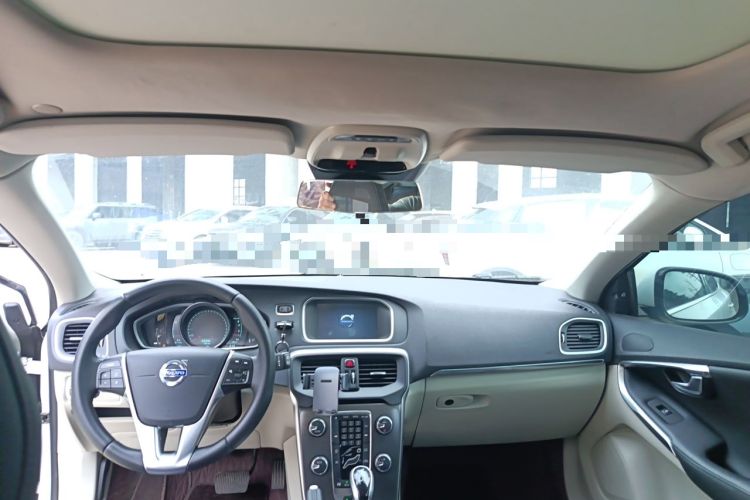 Used Volvo V40 2014 2.0T Zhiya Edition Headliner