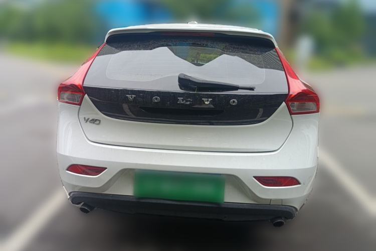 Used Volvo V40 2014 2.0T Zhiya Edition Rear