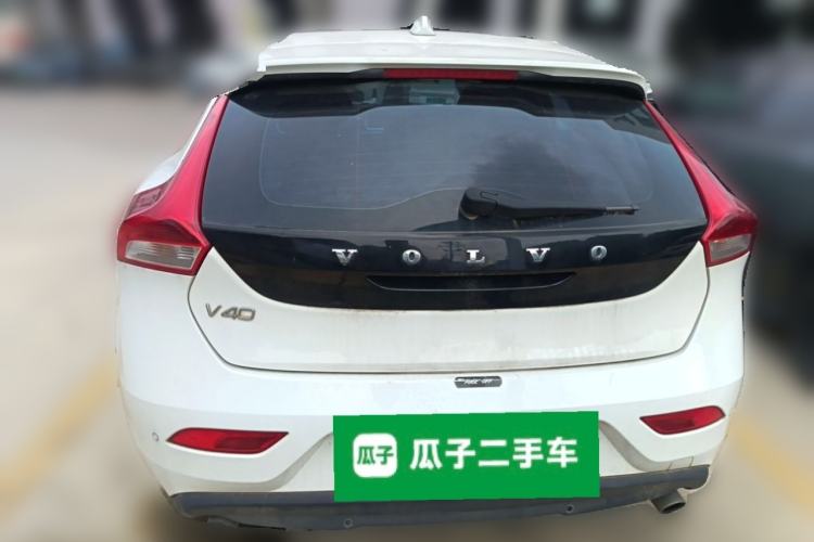 Used Volvo V40 2014 2.0T Zhiya Edition Rear