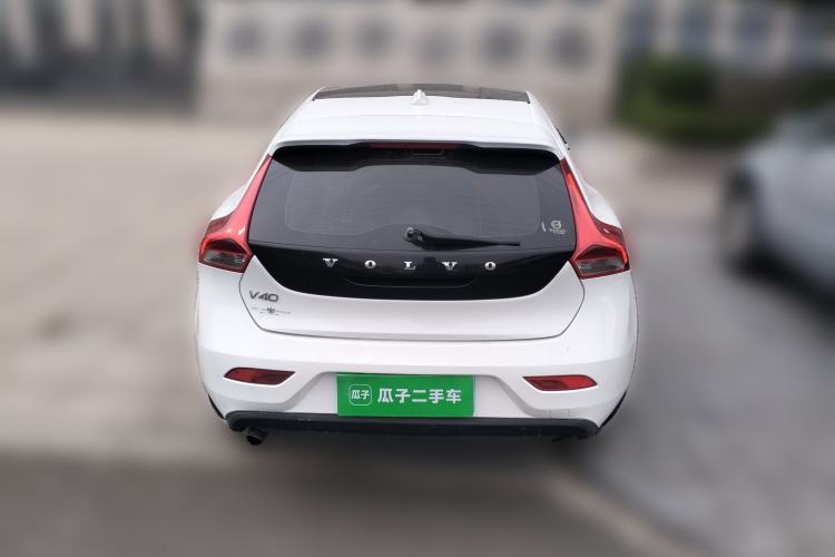 Used Volvo V40 2014 2.0T Zhiya Edition Rear