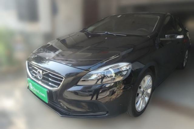 Used Volvo V40 2015 1.6T Zhiyi Edition