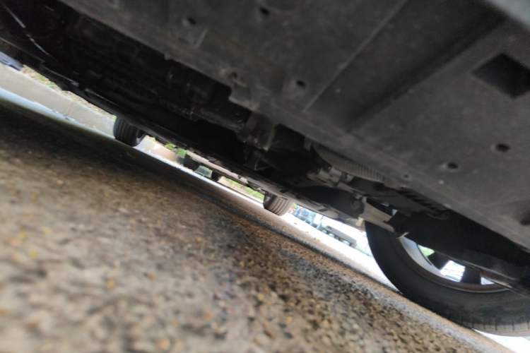 Used Volvo V40 2015 1.6T Zhiya Edition Chassis Front