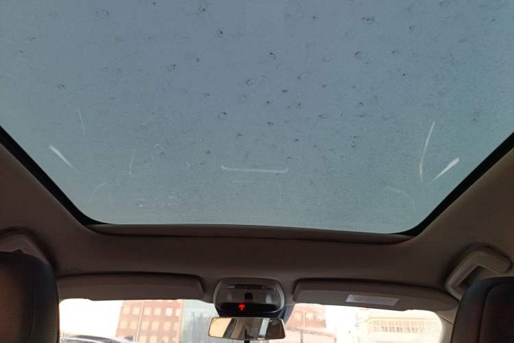 Used Volvo V40 2015 1.6T Zhiya Edition Headliner