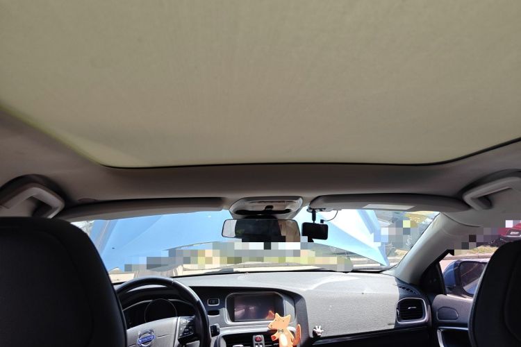 Used Volvo V40 2015 1.6T Zhiya Edition Headliner