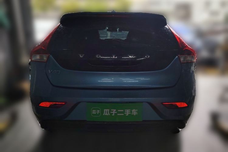 Used Volvo V40 2015 1.6T Zhiyi Edition Rear