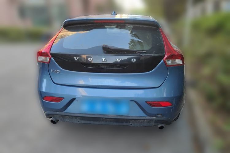 Used Volvo V40 2015 1.6T Zhiya Edition Rear
