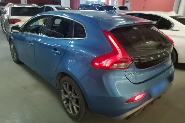 Used Volvo V40 2015 1.6T Zhiya Edition Rear Left 45 Deg