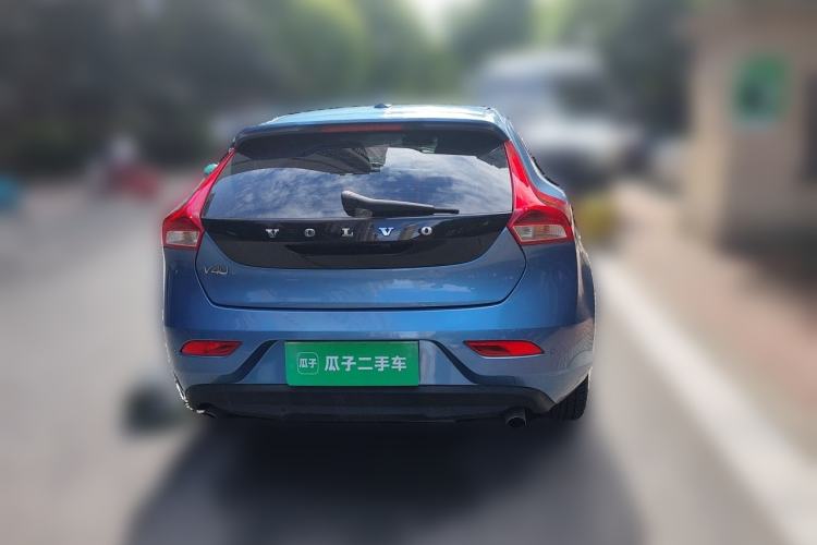 Used Volvo V40 2015 1.6T Zhiya Edition Rear