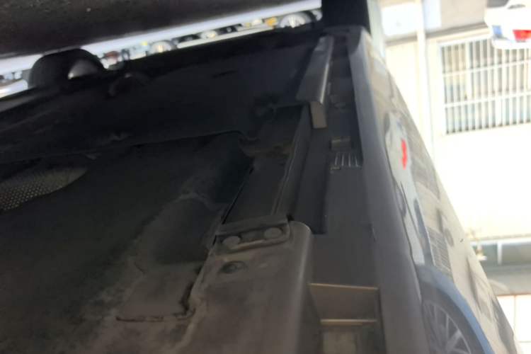 Used Volvo V40 2015 1.6T Zhiya Edition Left Side Sill