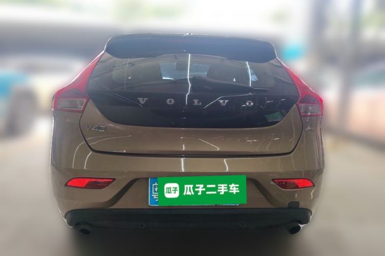 Used Volvo V40 2015 1.6T Zhiyi Edition Rear