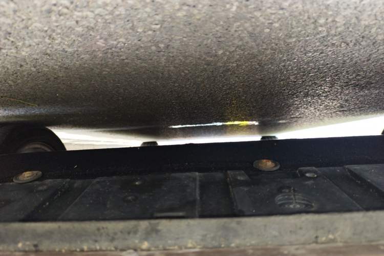 Used Volvo V40 2015 1.6T Zhiya Edition Chassis Front