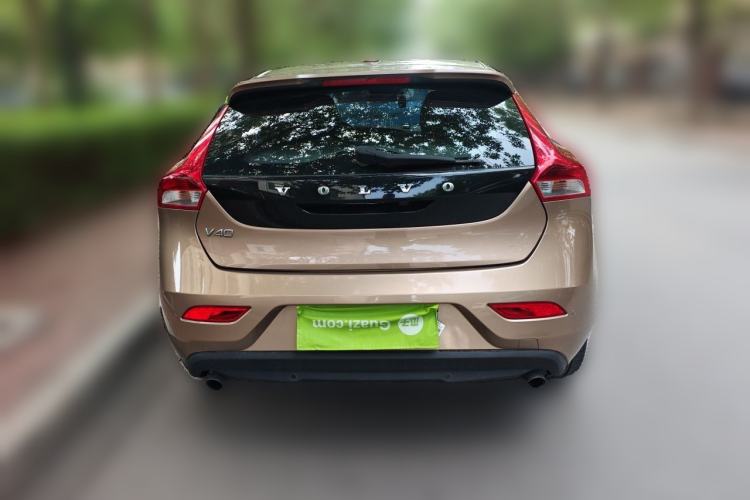 Used Volvo V40 2015 1.6T Zhiya Edition Rear